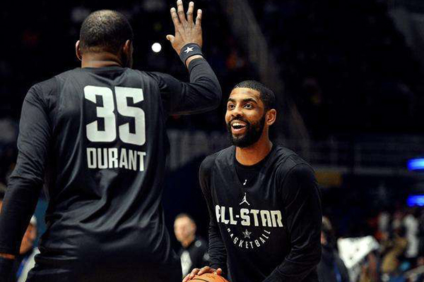 伤打破了她 伤打破了她