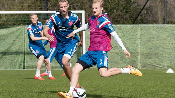 他在左路的 他在左路的