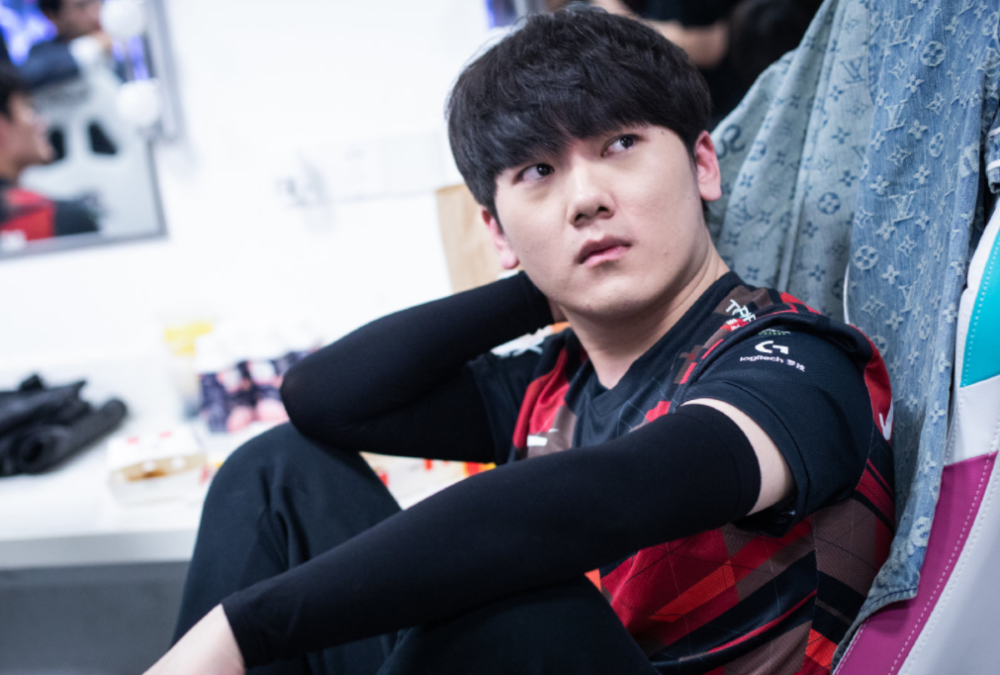 一句客套 一句客套